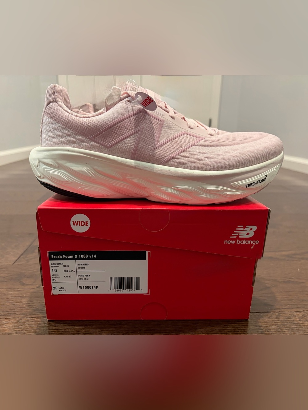 New Balance Women's Running Shoe in Light Pink and White